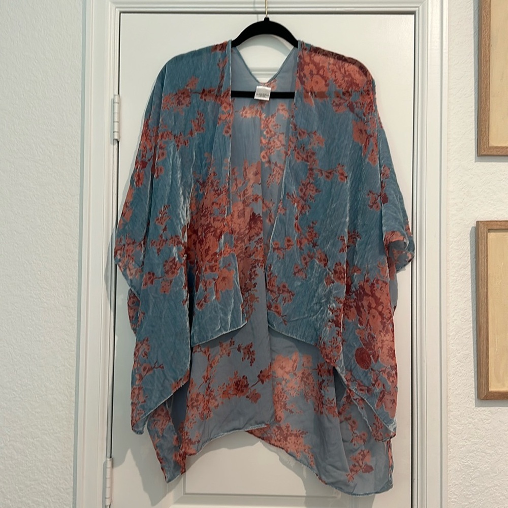 velvet, pink and blue short, short sleeve cardigan